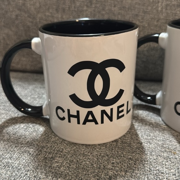 CHANEL Black and White Logo Coffee Mugs - Picture 3 of 7